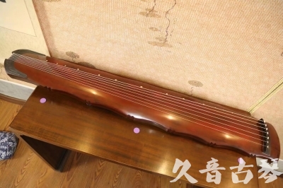 宜兰县●久音古琴  ●典藏系列20230522  [红洒金竹节]