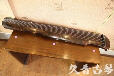 宜兰县●久音古琴  ●臻品推荐 20230729 [犀牛皮纹伏羲式]
